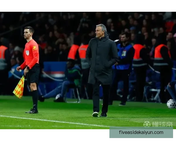 恩里克执掌西班牙队后战术逐渐清晰，球队表现稳健值得关注